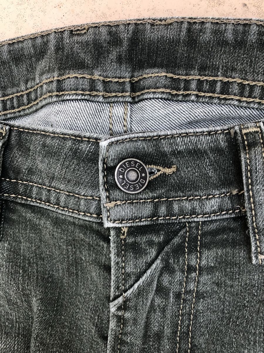 Diesel Jeans: Diesel Thommer-SP jeans – D'occasion à Fribourg par ann_l9b7 2