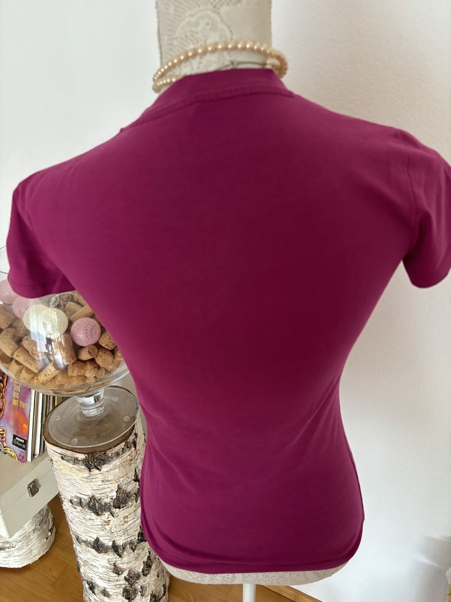 Guess T-shirt: T-Shirt Guess Gr. S Baumwolle – Usato da Winterthur venduto da san_wd8j 2