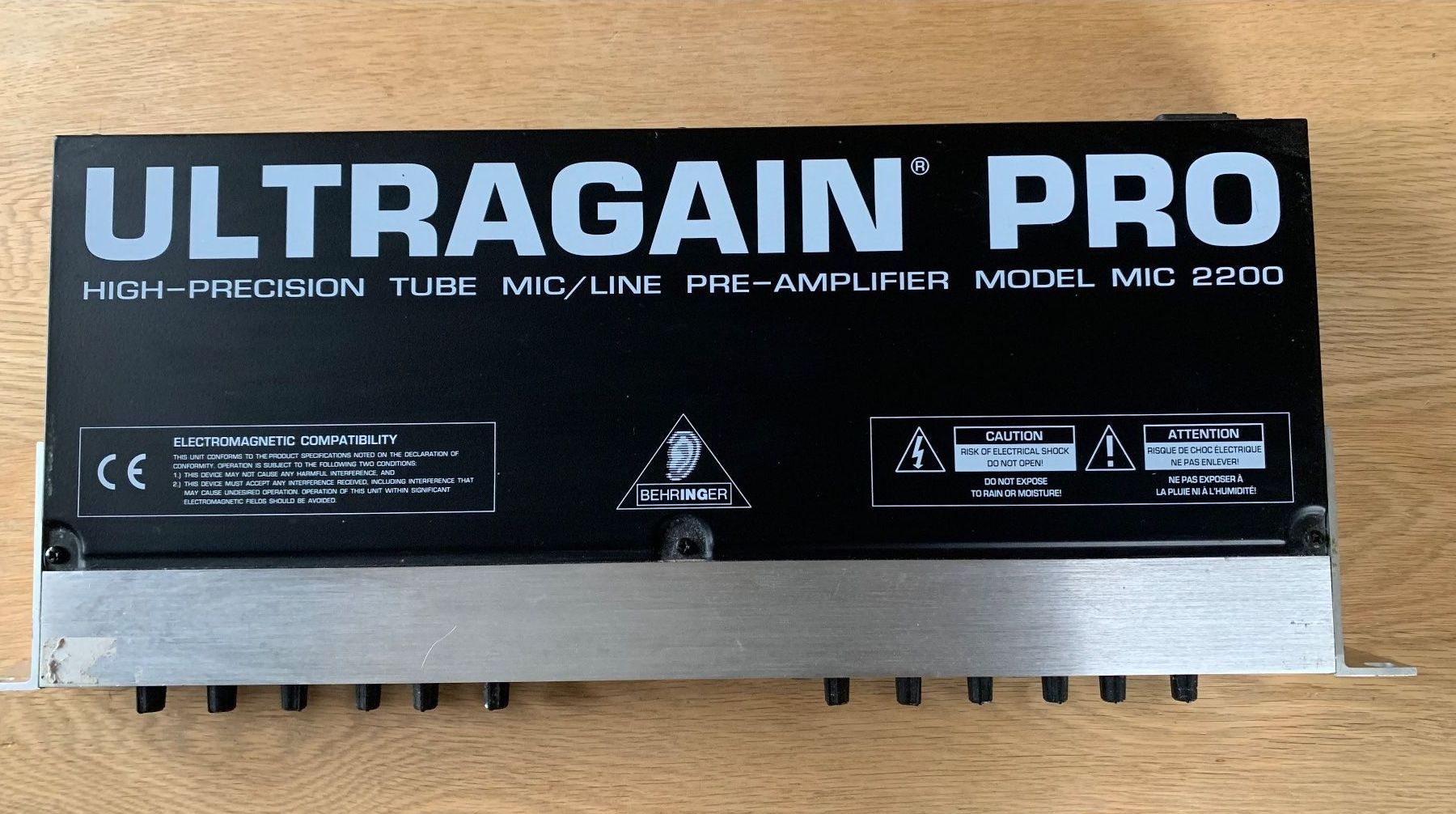 Musikinstrumente: preampli micro Behringer – Gebraucht aus Broc von FPasq