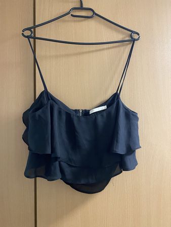 Sommerliches Top mit Rüschen, Schwarz, Grösse L!