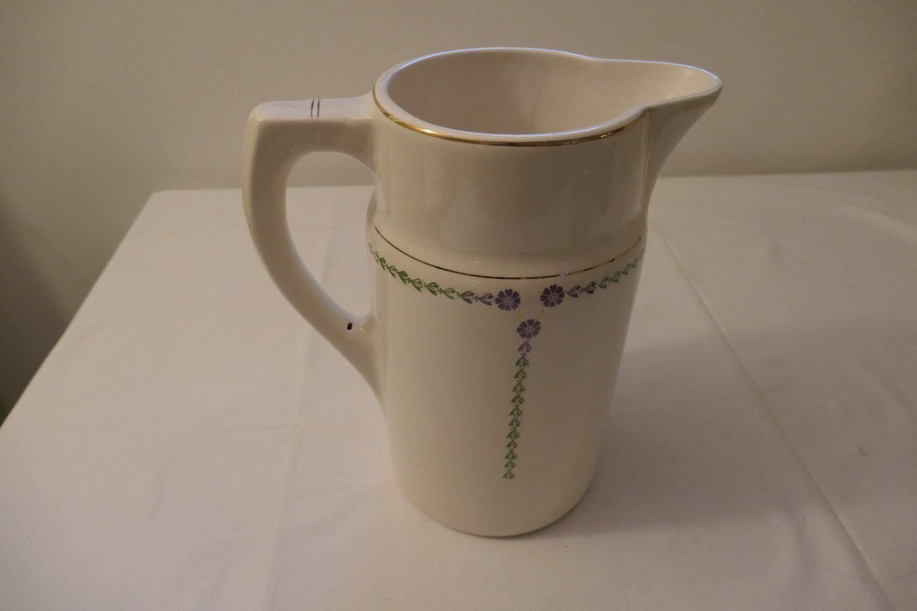 Carafes: Krug gross, antik – D'occasion à Fürstenaubruck par PizBeverin2018 2