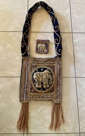 Handgemachte Thailändische Tasche mit Elefanten + Portemonna