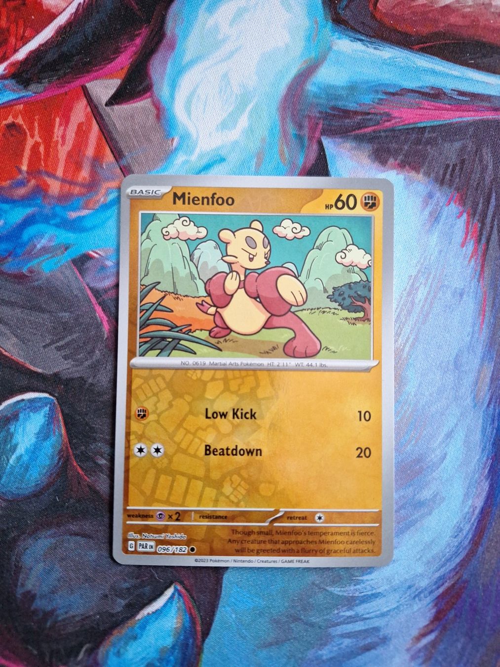 Pokémon Carte collezionabili: Mienfoo - Reverse Holo - Pokemon Paradox Rift – Usato da Altstätten SG venduto da GGsGameshop