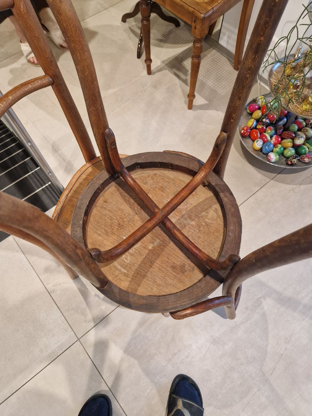Thonet Stühle: Antiker Thonet Stuhl, Bugholz, Vintage Design Klassiker – Gebraucht aus Mörigen von Clio111 4