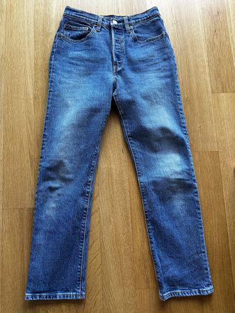 501 Levis grösse 26/28 midblue
