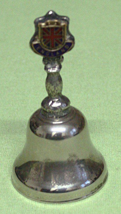 Cloches & sonnailles: Glocke – D'occasion à Flüelen par Diversicum-Shop 1