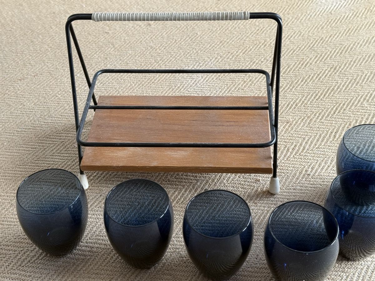 Verres: Mid-Century Glashalter mit 6 Schnapsgläsern – D'occasion à Konolfingen par petzipetz 2