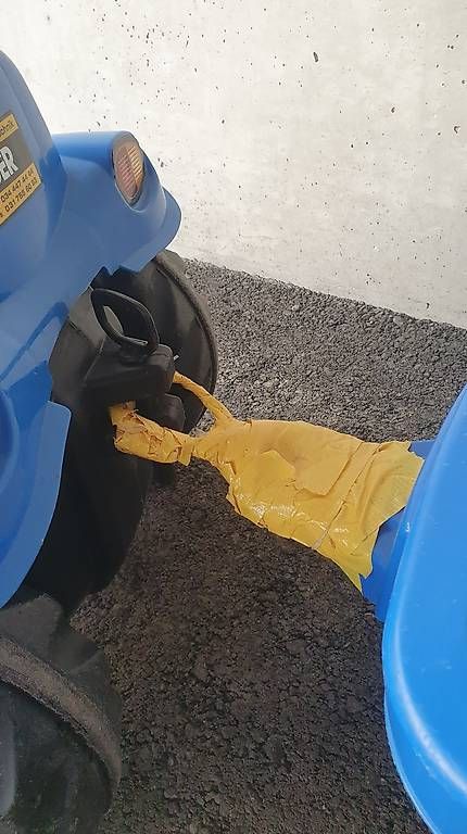 Veicoli per bambini: Trettraktor - New Holland – Usato da Kirchberg BE venduto da bvonallmen 1