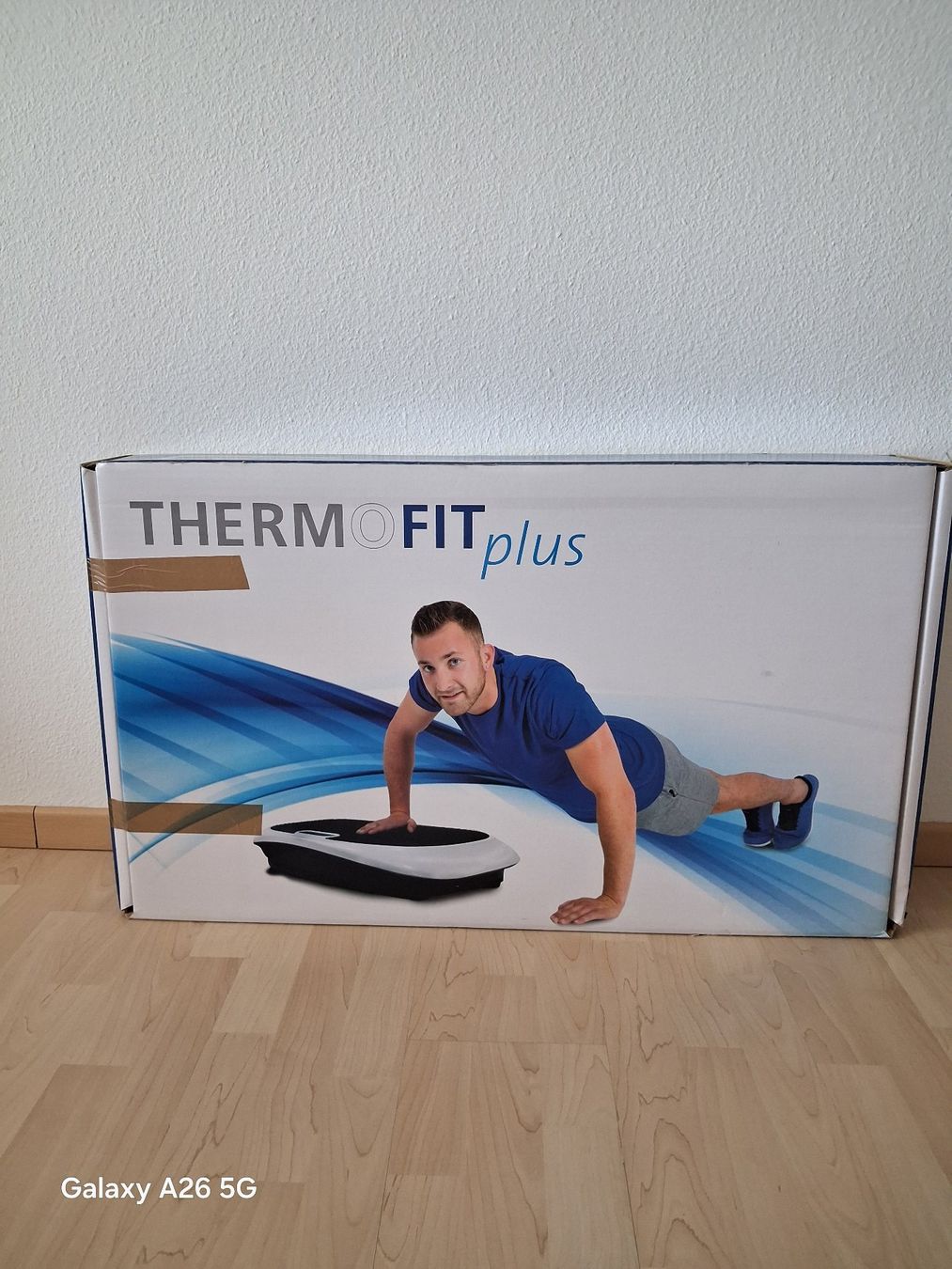 Thermofit Hometrainer: Vibrationsplatte ThermoFit plus mit Zubehör – Usato da Schaffhausen venduto da figi62