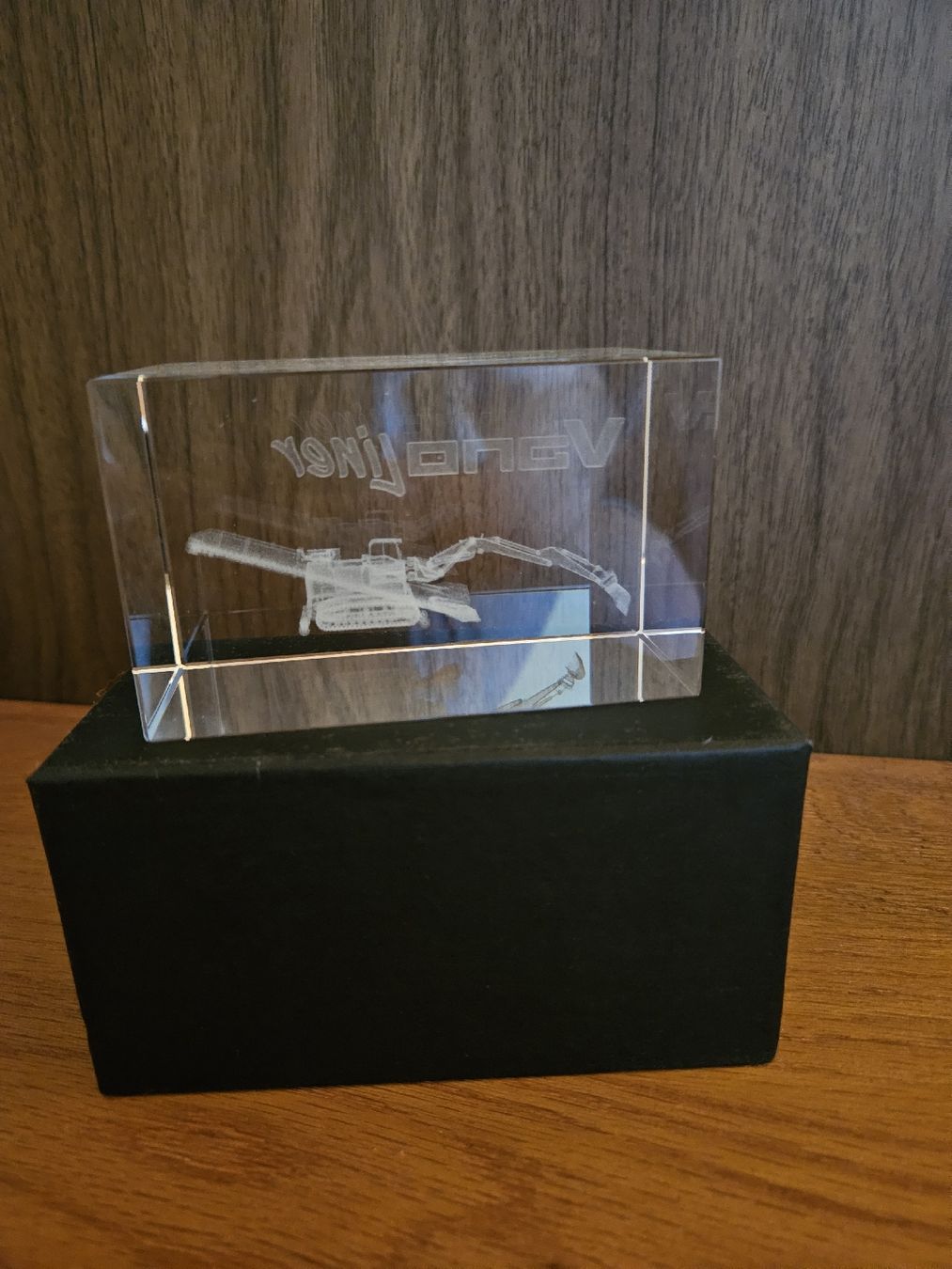 Bicchieri: Briefbeschwerer Glas Gravur Bagger Vano liner – Nuovo e nell'imballaggio originale da Wauwil venduto da seriously3 2