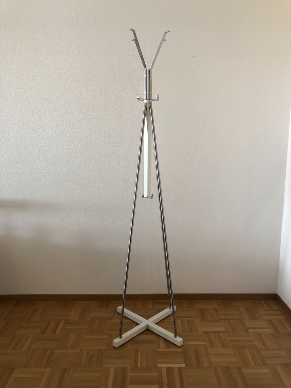 Guardaroba: Kleiderständer für Jacken IKEA – Usato da Zürich venduto da moerday 1