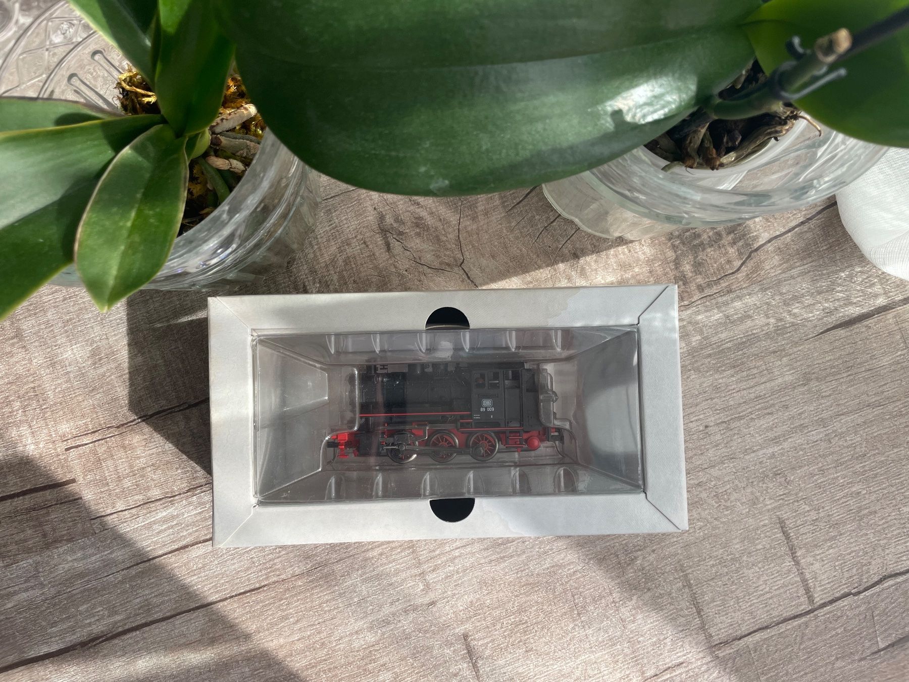 Märklin Modelleisenbahnen: Märklin 30000 Dampflokomotive BR 89 mit Decoder – Gebraucht aus Port von hgn1 7