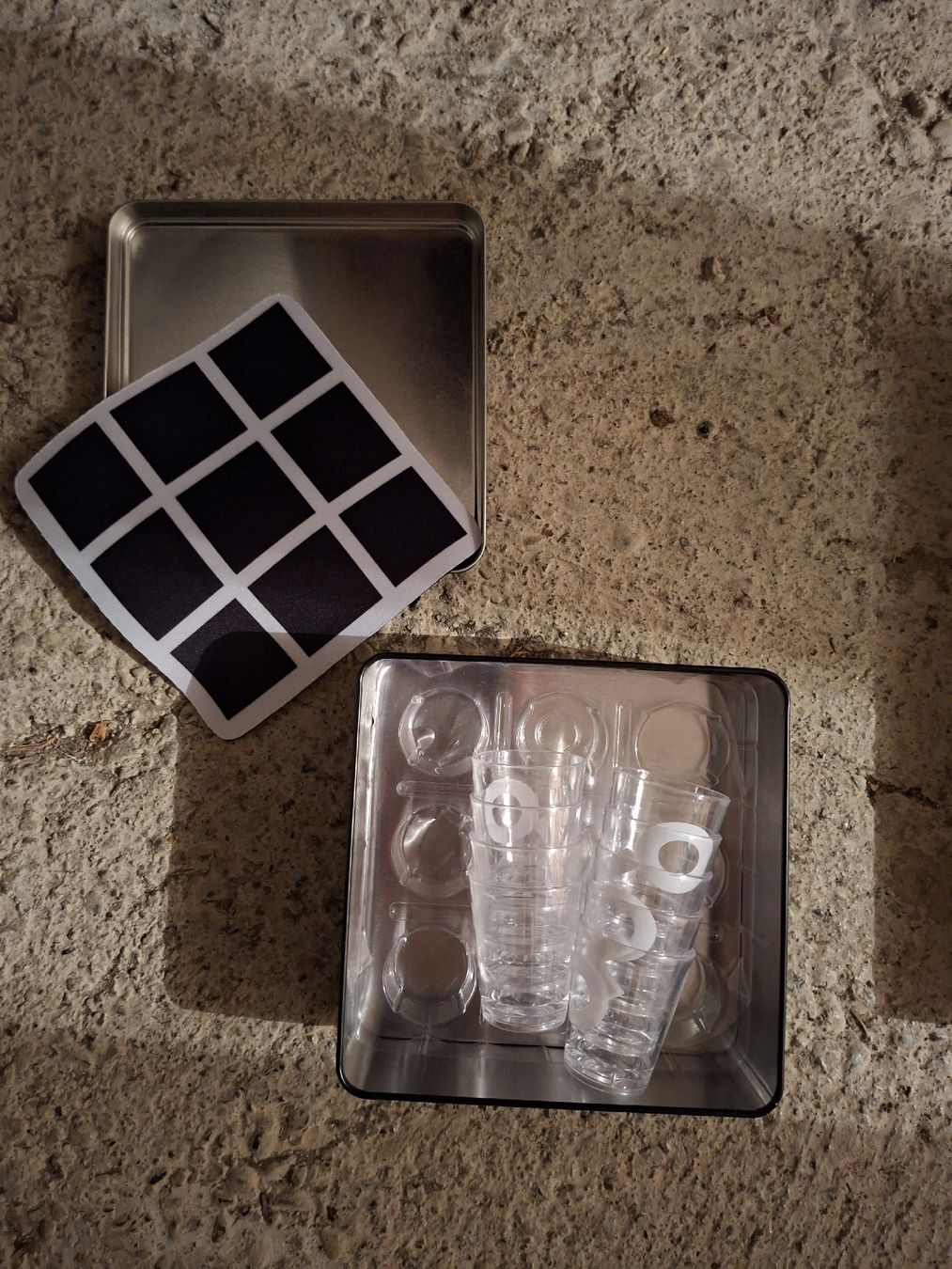 Giochi: Tic Tac Toe, Trinkspiel – Usato da Bern venduto da Mrs.x_03 1
