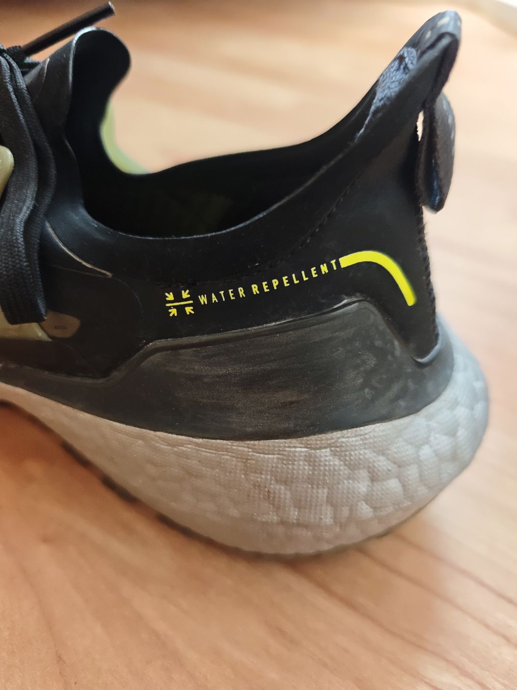 Adidas Scarpe da uomo: Adidas Ultraboost Cold Ready 42 2/3 – Usato da Köniz venduto da mar_5l5z 1