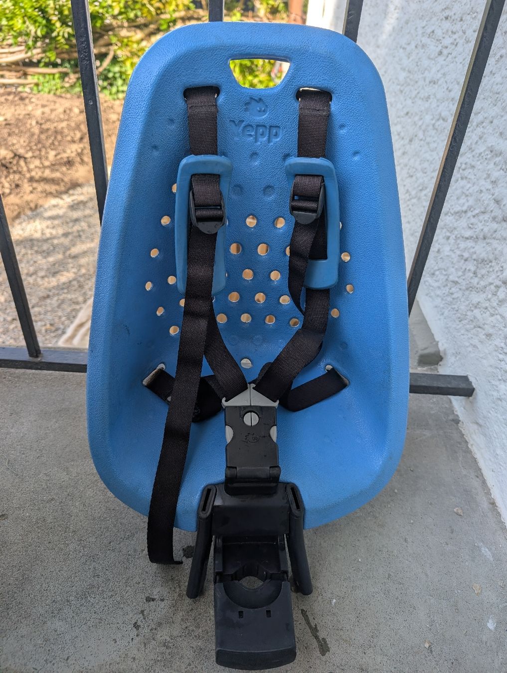 Pezzi di ricambio: Urban Arrow Adapter mit Yepp Kindersitz blau – Usato da Niederönz venduto da drixle 1