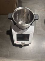 Monsieur cuisine superbe état très propre 