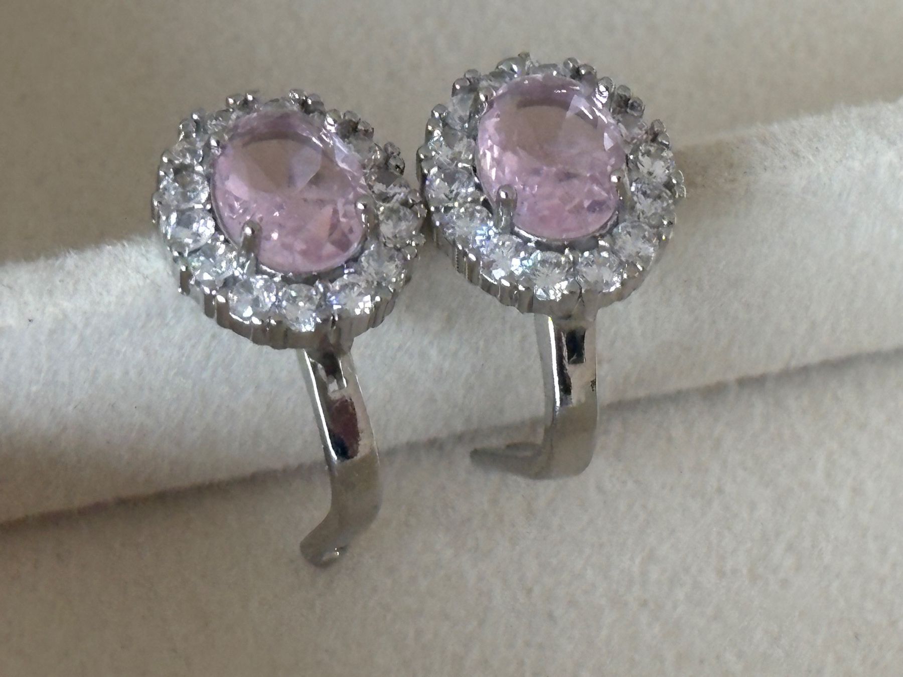 Ohrringe & -stecker: Luxus Elegante Ohrstecker Ohrschmuck  Farbe:Silber – Neu (gemäss Beschreibung) aus Biel-Bienne von Roserosse13 3