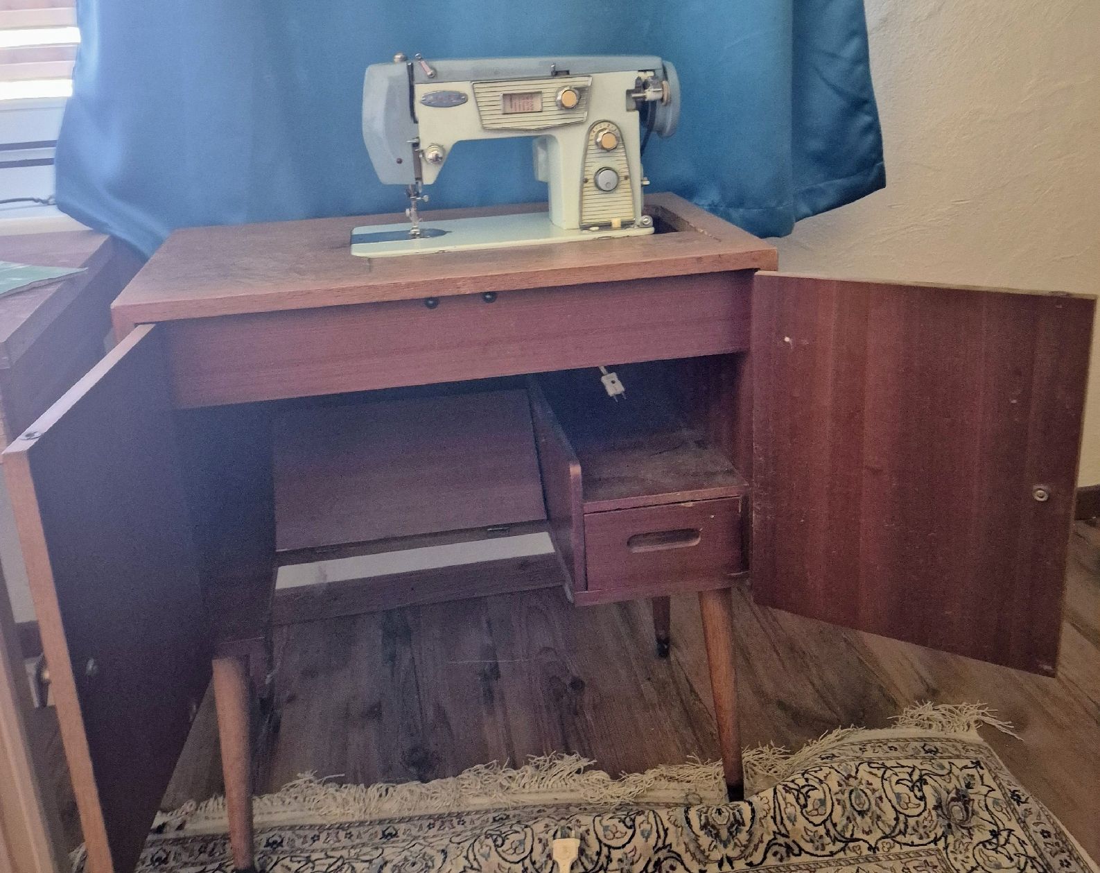 Macchine da cucire: Maritza Nähmaschine ca. 1950 – Difettoso da Birmenstorf AG venduto da pelasa 1