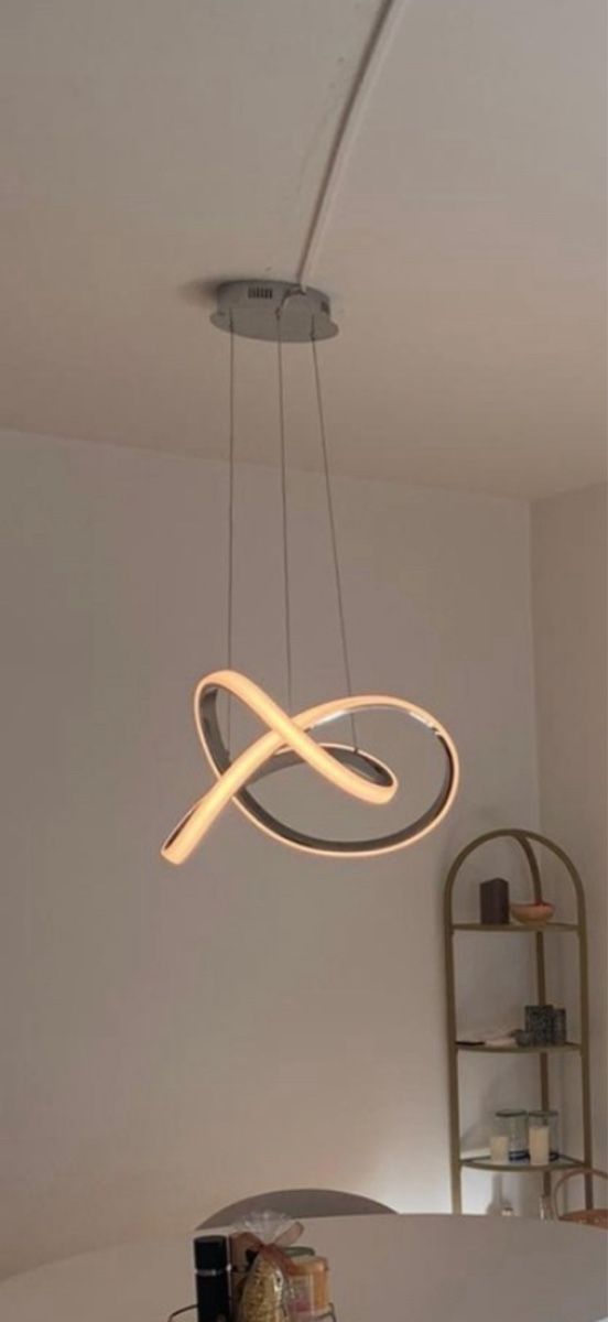 Kronleuchter & Deckenlampen: Moderne LED Lampe – Gebraucht aus Zürich von Davidoff