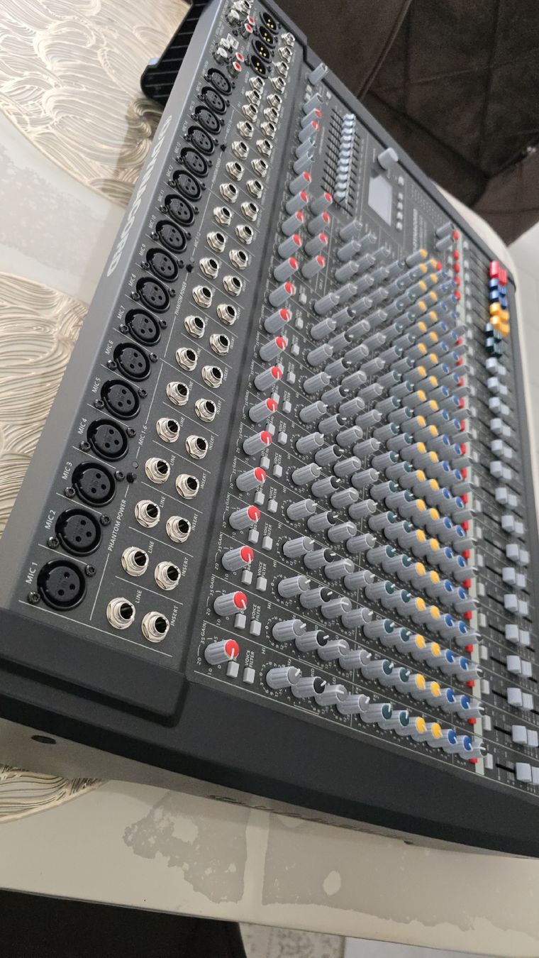 Dynacord Console di mixaggio: Dynacord PowerMate 1600-3 – Nuovo (secondo la descrizione) da melchnau venduto da lua_lrz7 3