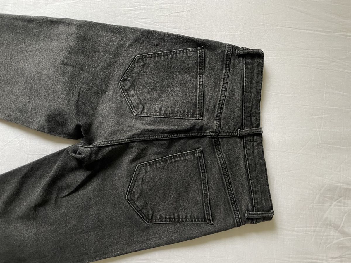 Zara Jeans: Jean slim noir – Usato da Concise venduto da Lae99 4