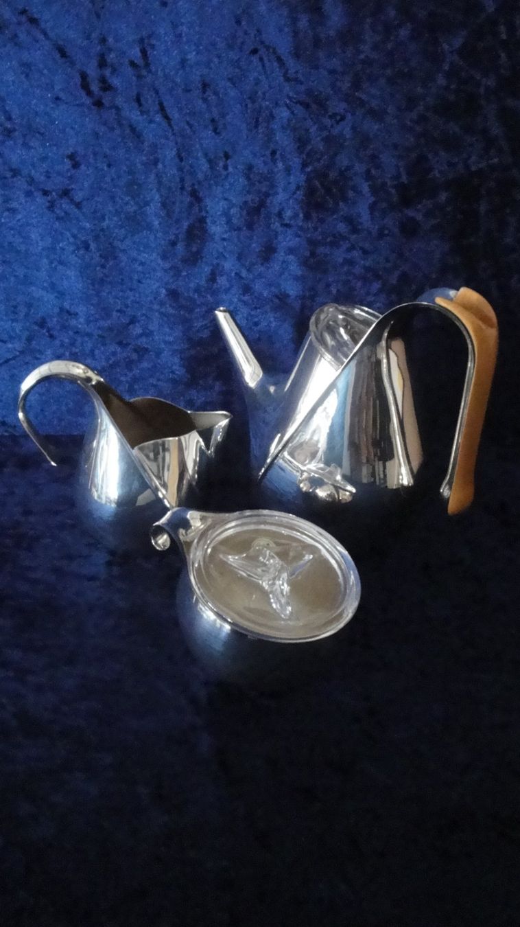 Geschirrsets: Teeset / Kaffeeset versilbert 3tlg, Alessi – Neu und originalverpackt aus Jona von tischline