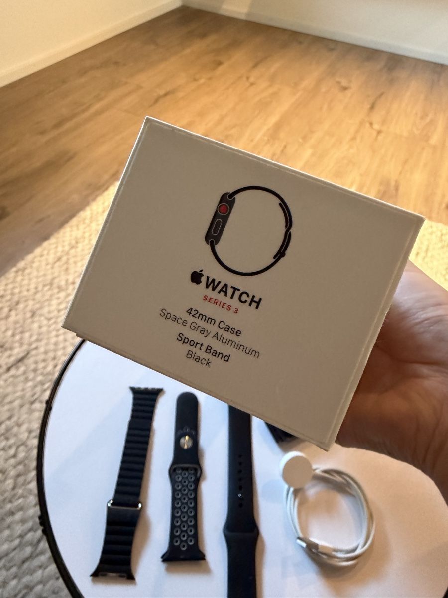 Apple Smartwatch: Apple Watch Série 3 42mm – Gebraucht aus Montagny-les-Monts von Leo.Geni 4