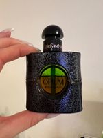 Yves Saint Laurent Parfume Black Opium Illicit Green