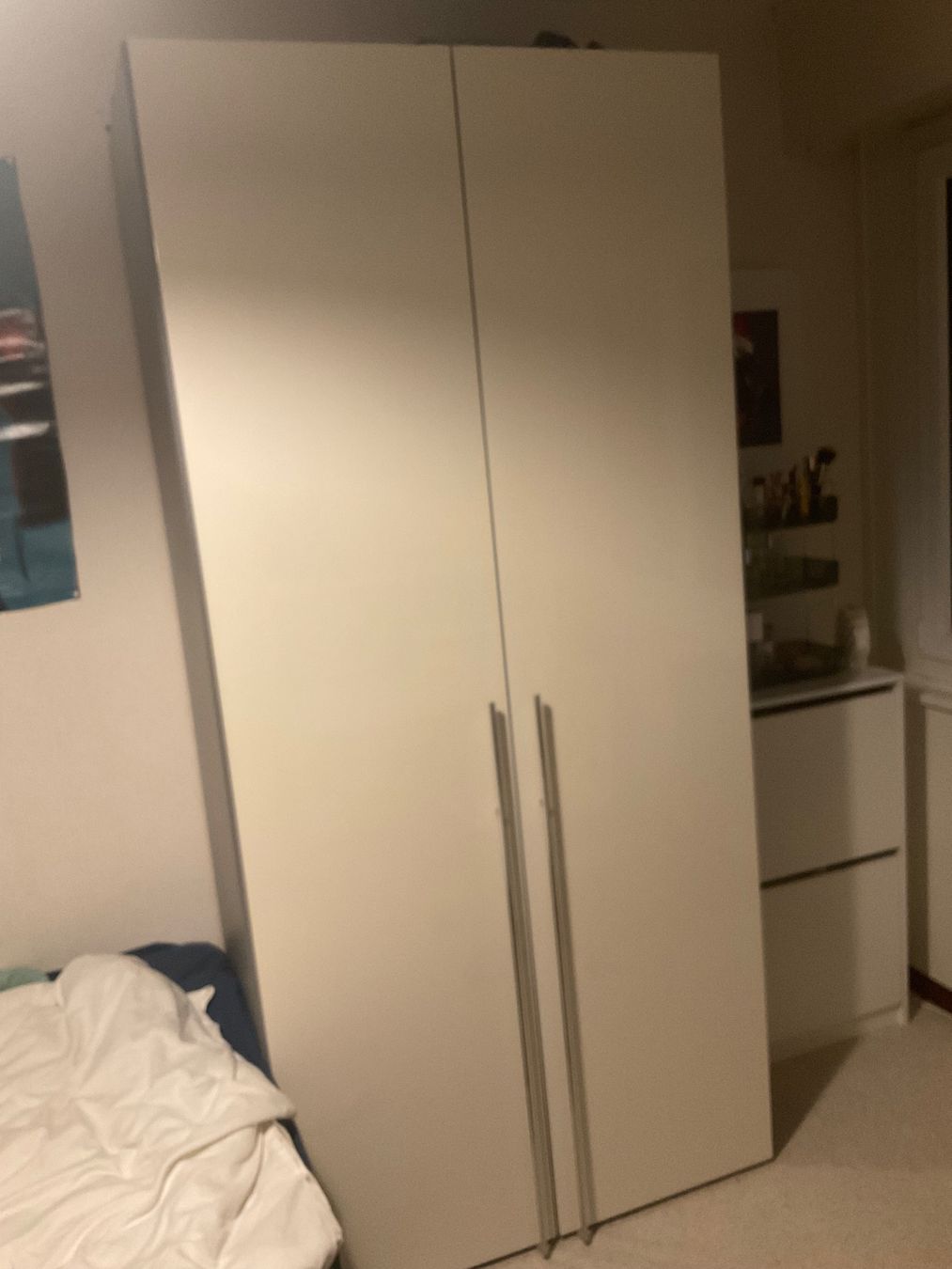 Armadi: Armoire – Usato da chexbres venduto da guerin