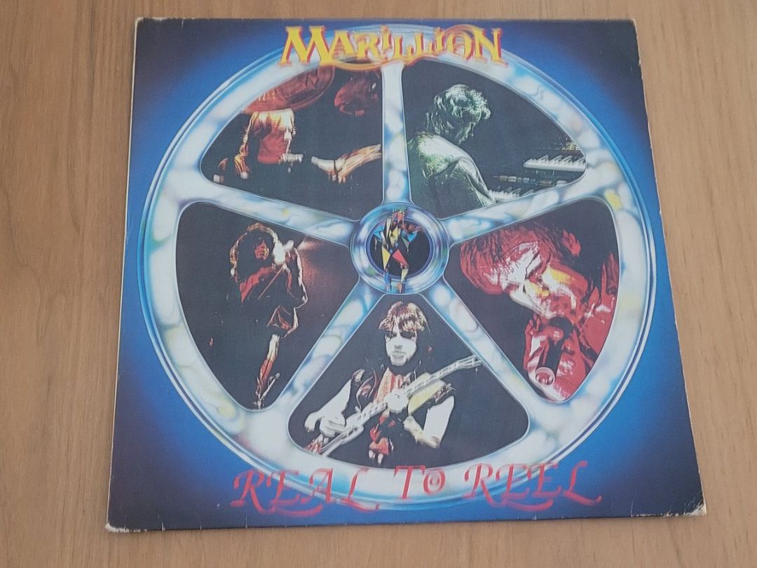 Dischi in vinile: LP  Marillion – Usato da Martigny venduto da MZ-67