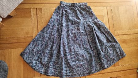 jupe faite-mains taille XS 