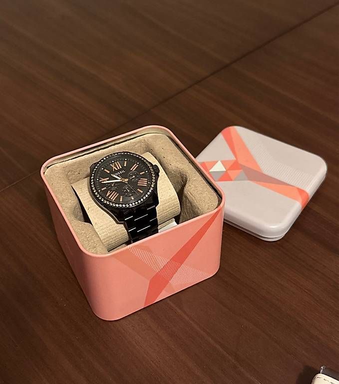 Orologi: Armbanduhr, Damen, Fossil – Usato da Luzern venduto da bar_v528