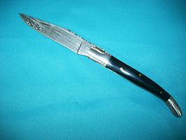 Laguiole Taschenmesser Damaststahl, Horngriff, Lederetui