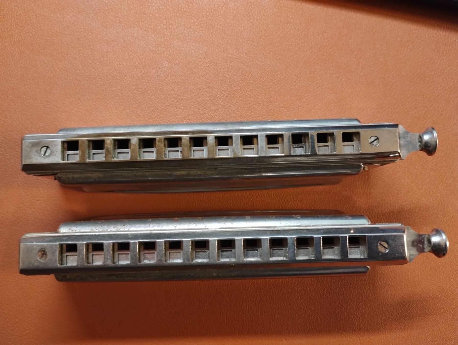Strumenti musicali: 2 Original Chromonicas   ll C-Dur von M. Hohner – Usato da Weisslingen venduto da Dmusikus 1