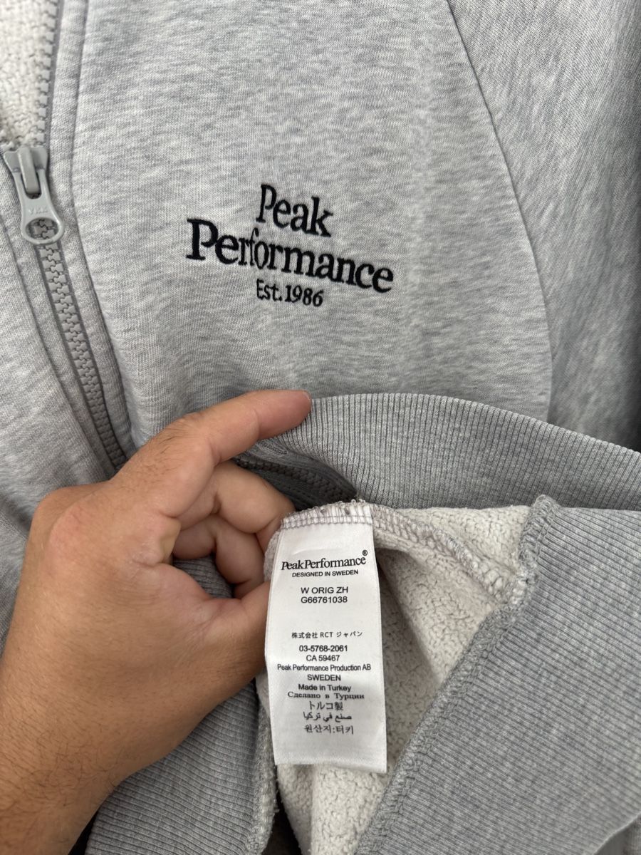 Peak Performance Maglioni & Felpe: Peak Performance Pullover grau Grösse L Damen Oryginal – Nuovo (secondo la descrizione) da Wetzikon ZH venduto da Jan_wojt 4