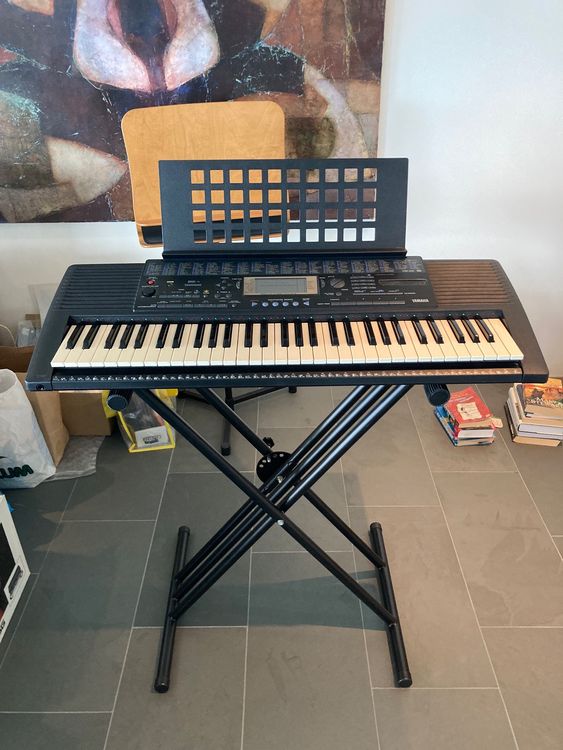 Yamaha Portatone PSR-420 Electronic Keyboard inkl. Ständer (Gebraucht ...