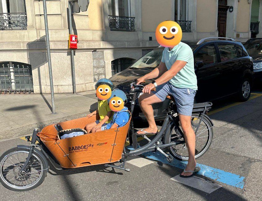 Babboe Biciclette: Babboe City-E électrique 450 Wh + accessoires – Usato da Genève venduto da Michael1207Geneve 2