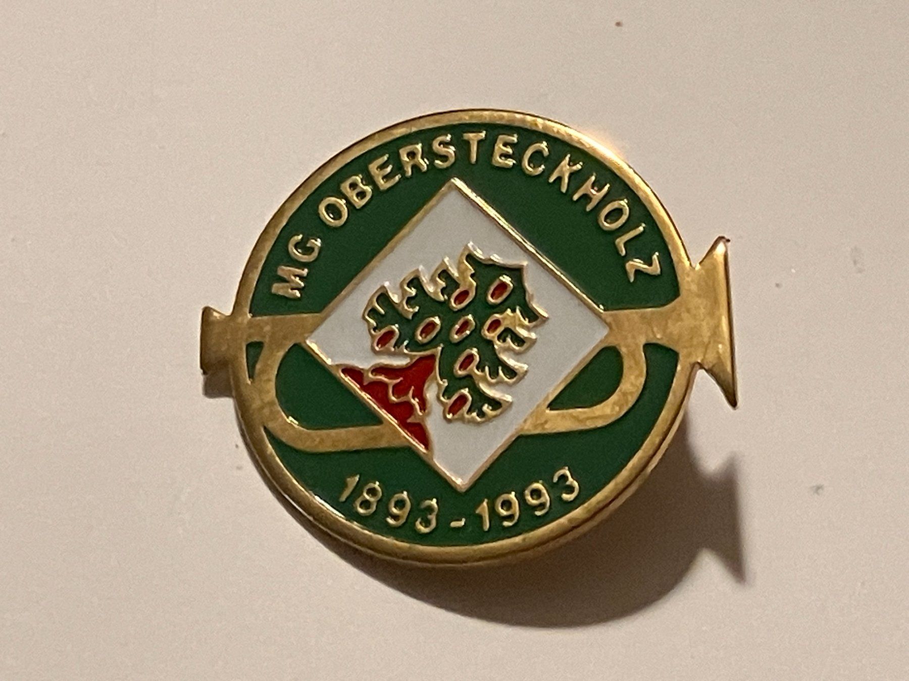 Placchette & Badge: 1 Pin Musikgesellschaft Obersteckholz – Usato da Basel venduto da djwwpp
