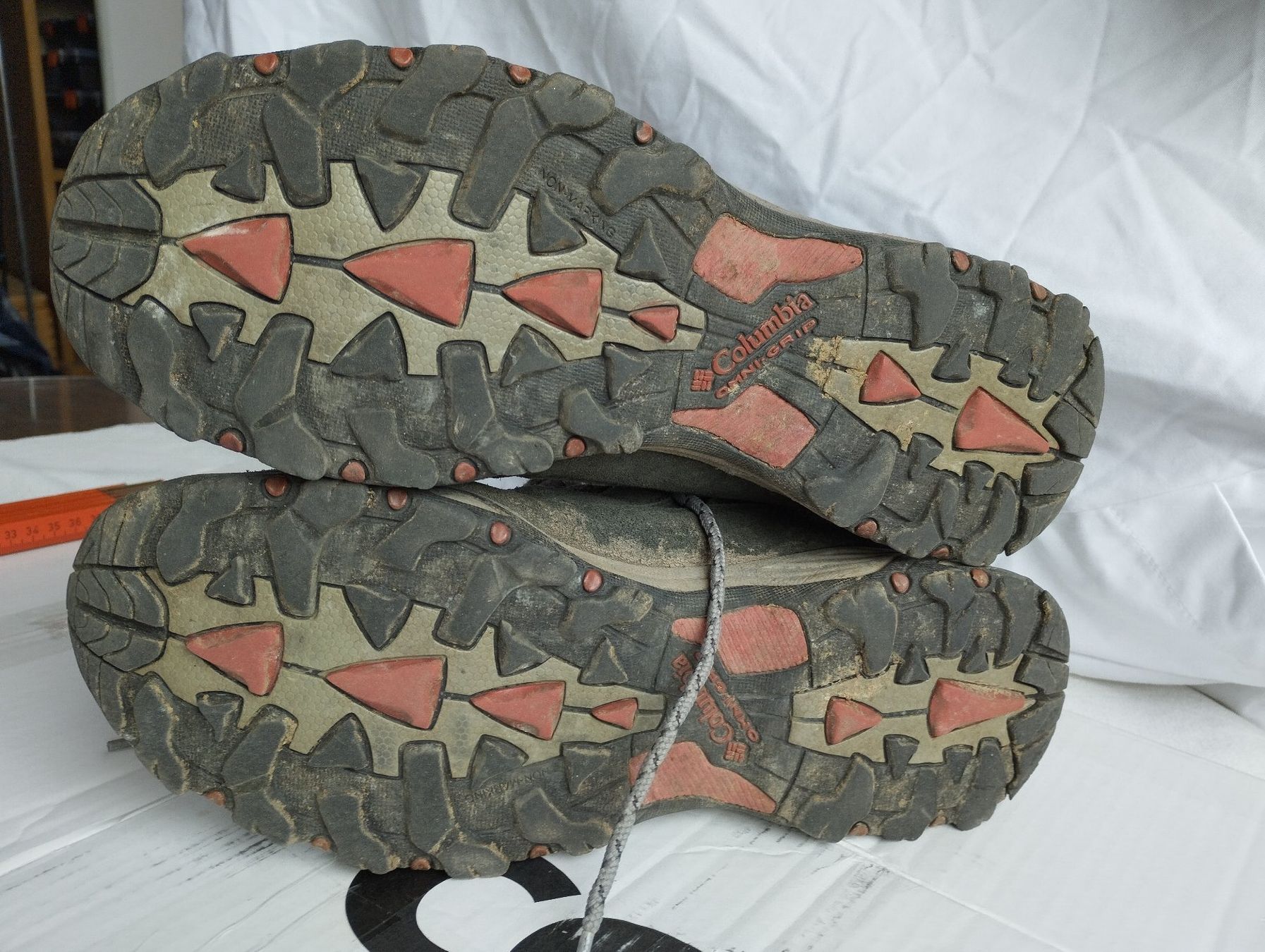 Columbia Scarpe da uomo: Columbia Wanderschuhe 44.5 – Usato da Oberwil BL venduto da suaku 1