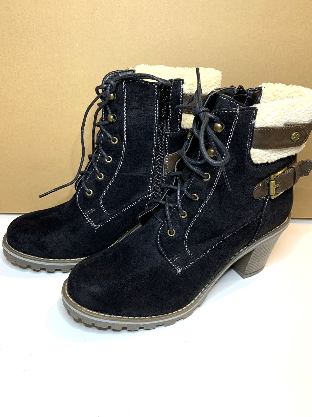 Damenschuhe: Stiefeletten Gr. 40 – Neu und originalverpackt aus Wetzikon ZH von EvisStore 1
