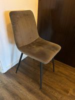 Chaises grises 2x