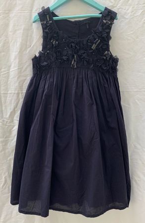 Superbe robe de fête IKKS 100%coton noir t.138 10A