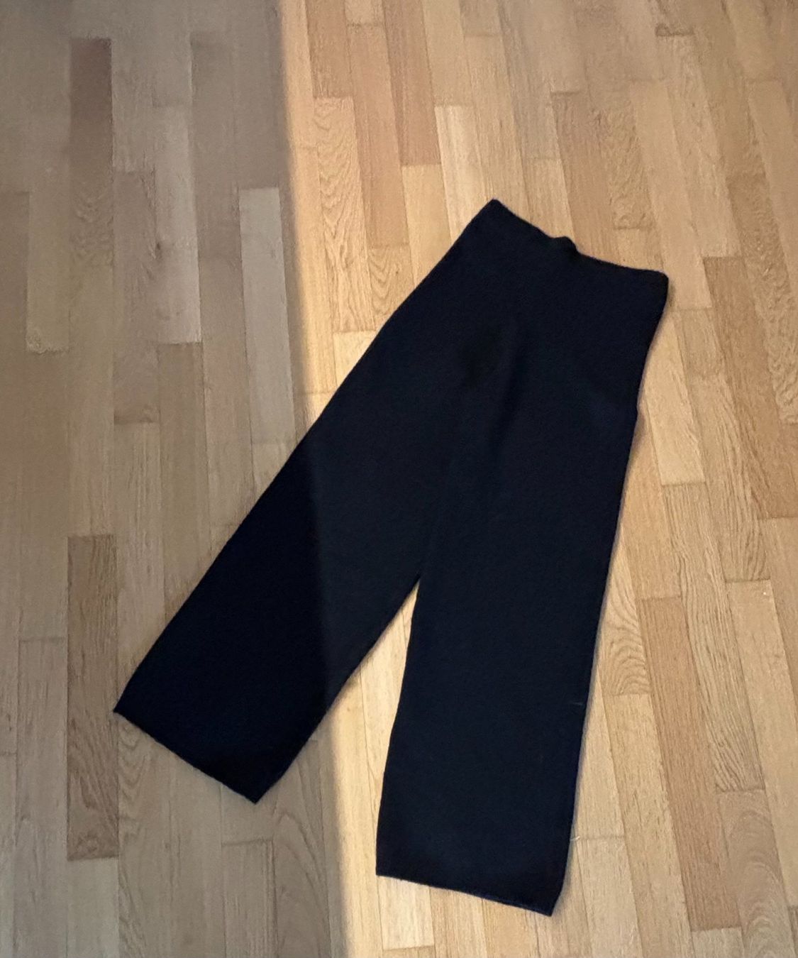 Hosen: Urban Classics / Strickhose /Schwarz / S – Gebraucht aus Winkel von masrisa