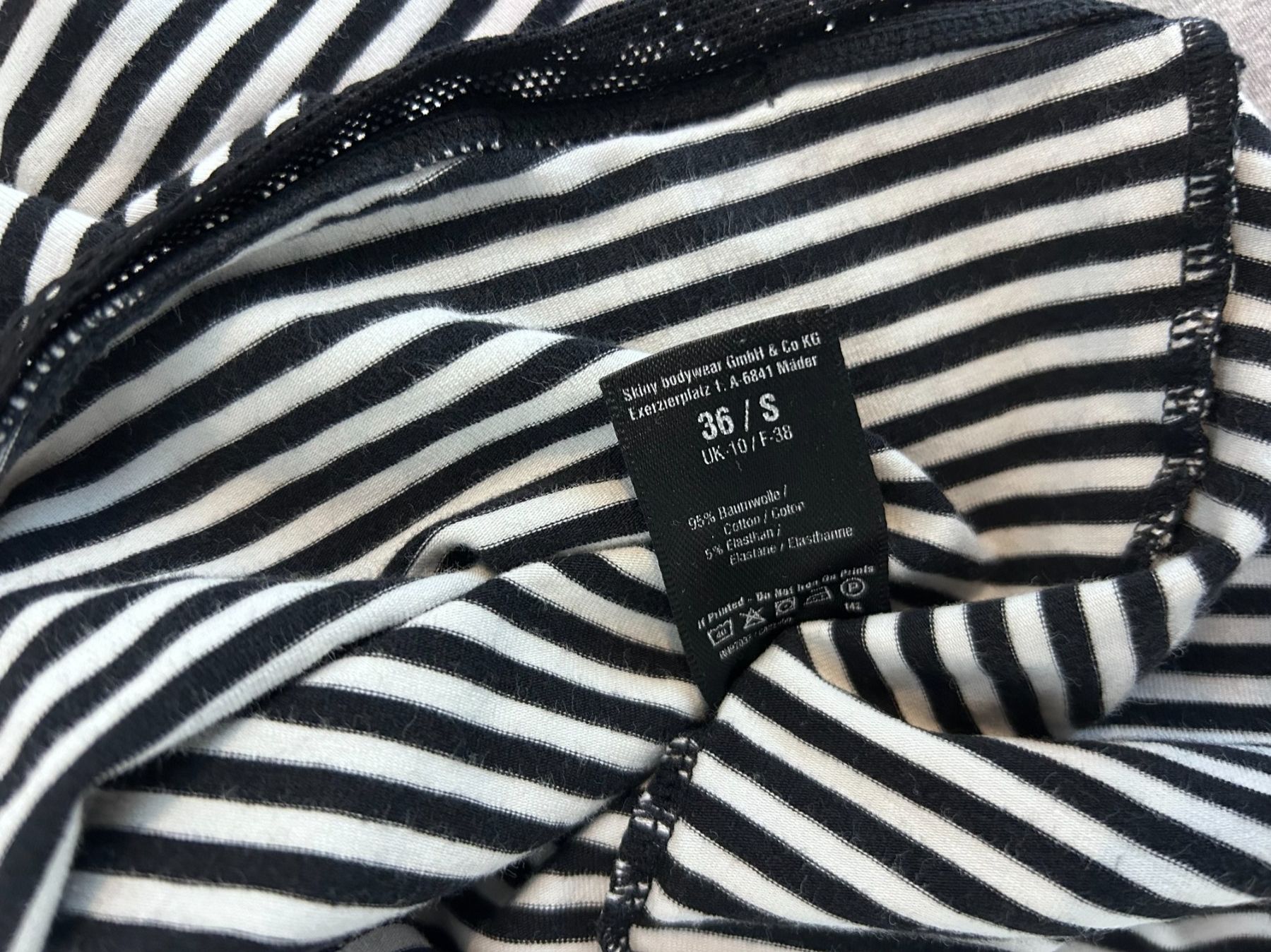 H&M Top: SKINY Top – Usato da St. Gallen venduto da look-twice 5