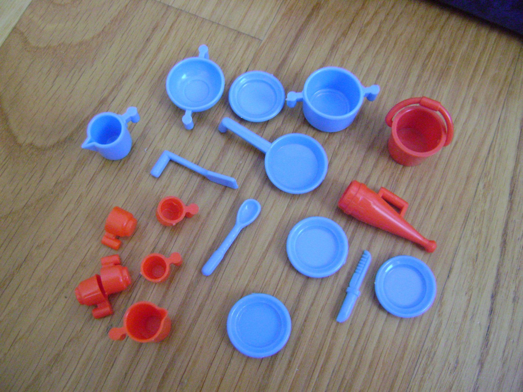 Playmobil Giocattoli: Playmobil 3498 - Kajütboot – Usato da Wil SG venduto da Pascal_V 6