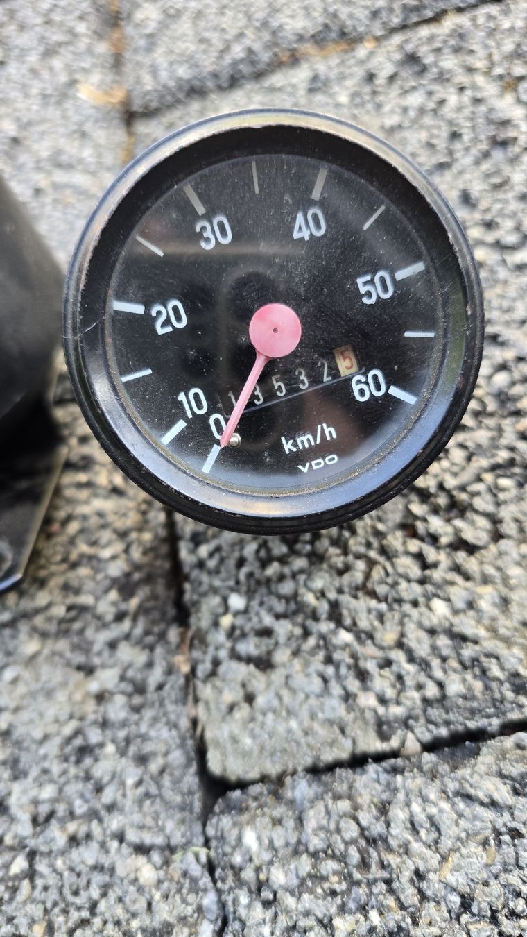 Puch Mofa-Ersatzteile: Maxi N/ S Tachometer Original – Gebraucht aus Niederwangen BE von Zimmo72