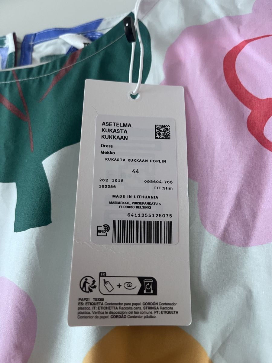 Marimekko Robes: Neues Marimekko Kleid – Neuf avec emballage d'origine à Schlieren par Lombi13 2