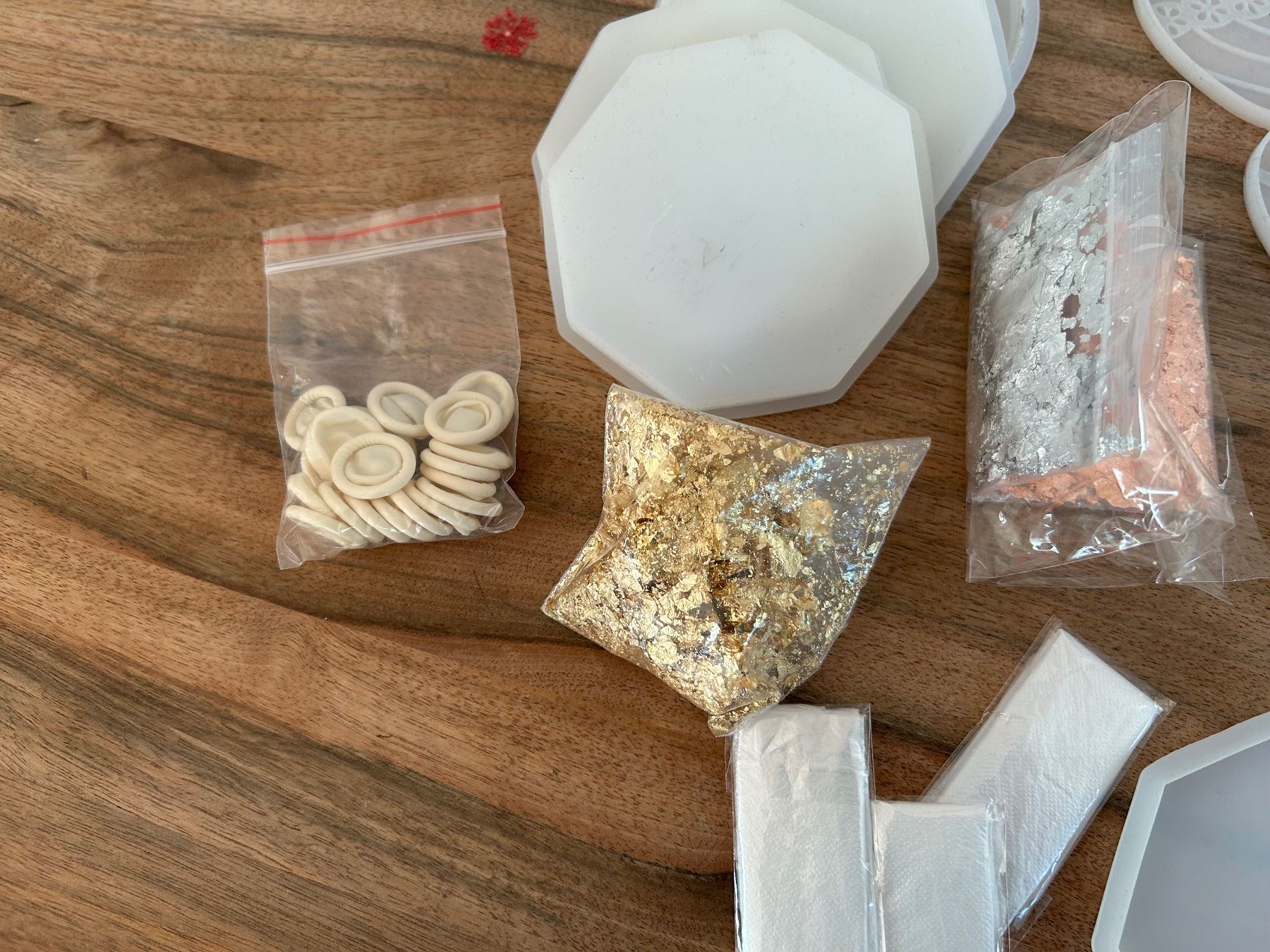 Kit bricolage: Giessformen zum Harz giessen – Usato da Aarau venduto da Tanichtis01 1