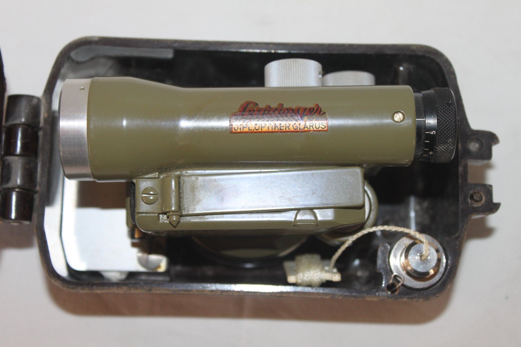 Misurare: Vintage Kern Theodolit – Usato da Glarus venduto da Toni-Glarus 8