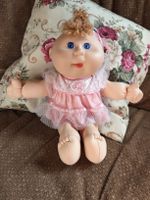 Cabbage Patch Kid Puppe rosa Kleid guter Zustand